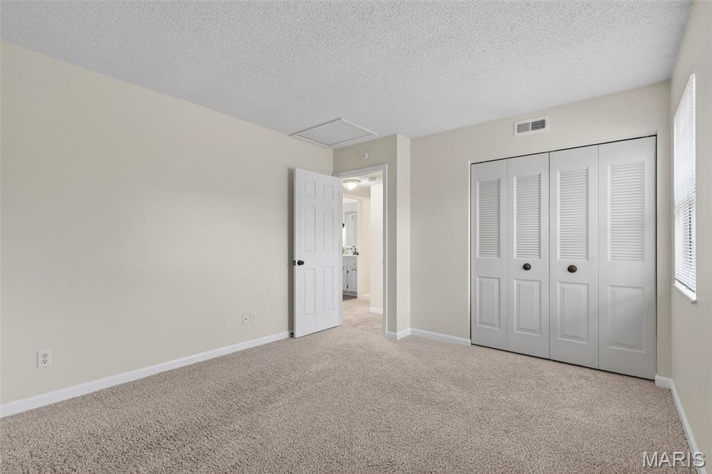 Brentwood Forest Condo Ph Three - Residential