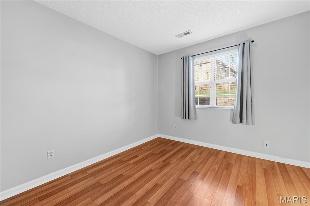 Brentwood Forest Condo Ph Five - Residential