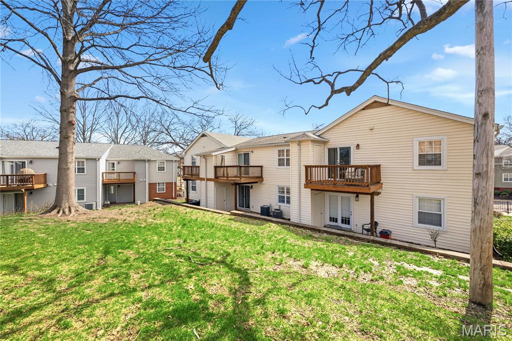 Brentwood Forest Condo Ph Five - Residential