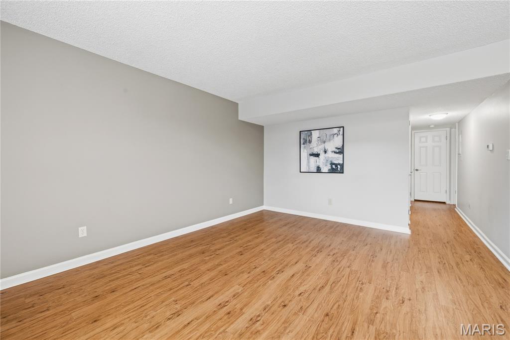 Brentwood Forest Condo Ph Five - Residential