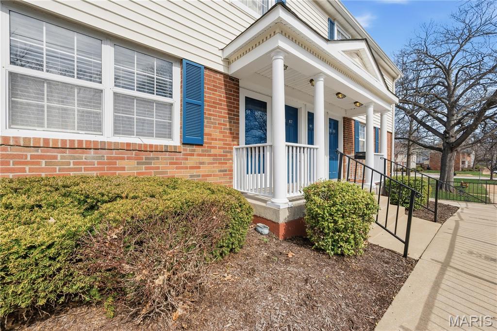 Brentwood Forest Condo Ph Five - Residential