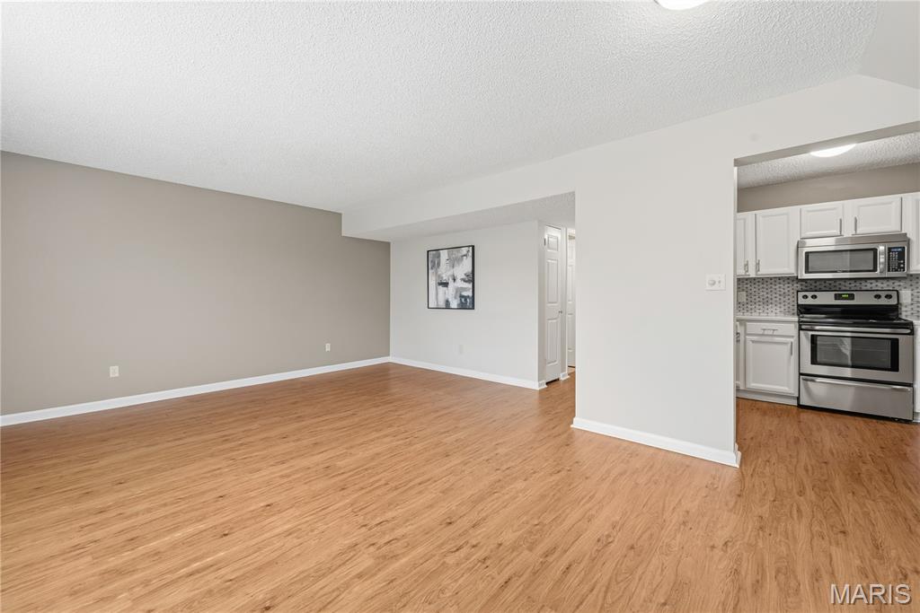 Brentwood Forest Condo Ph Five - Residential