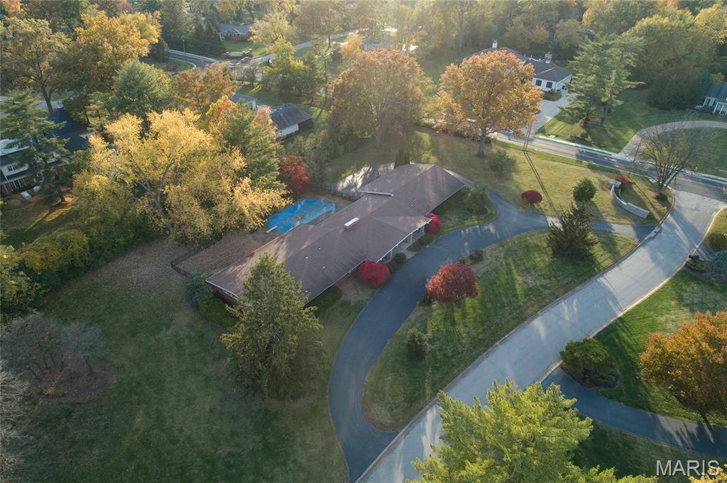 2 Country Estates Place