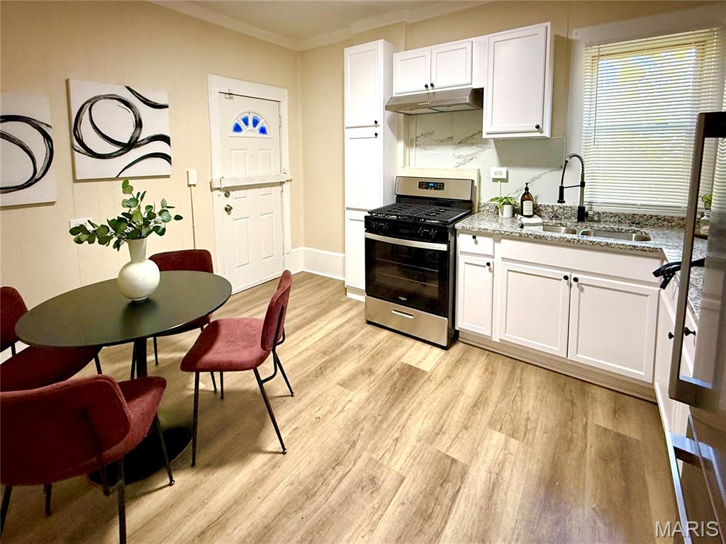 West Lawn - Residential