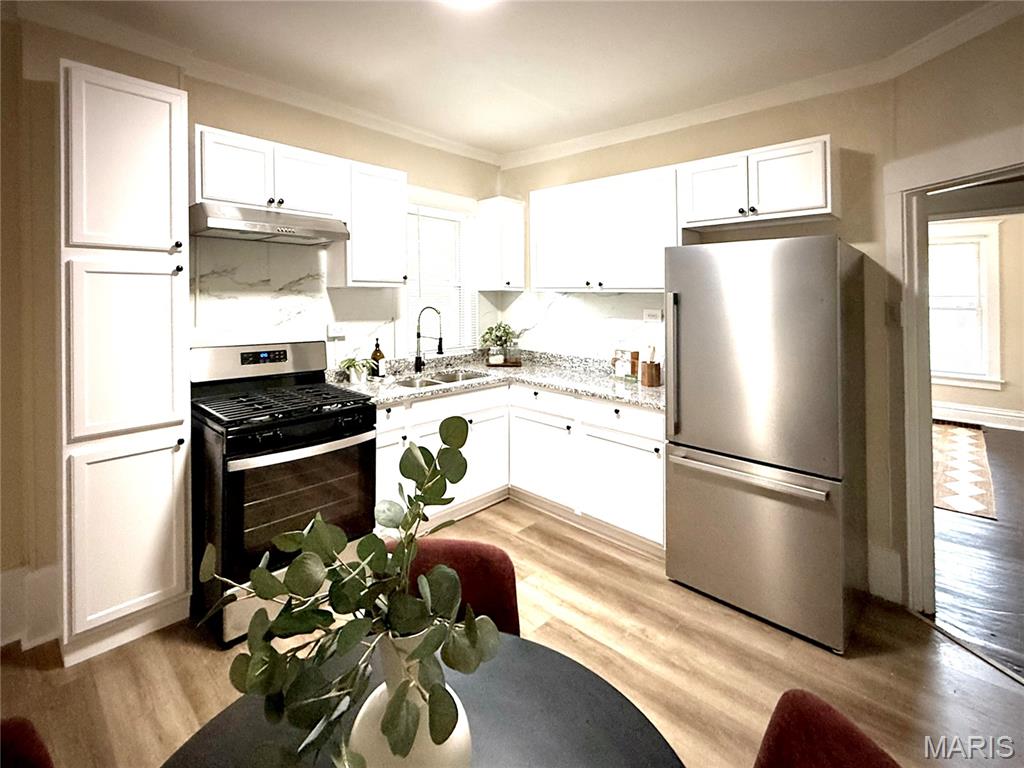 West Lawn - Residential