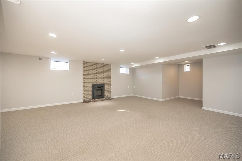 Davis Place - Residential