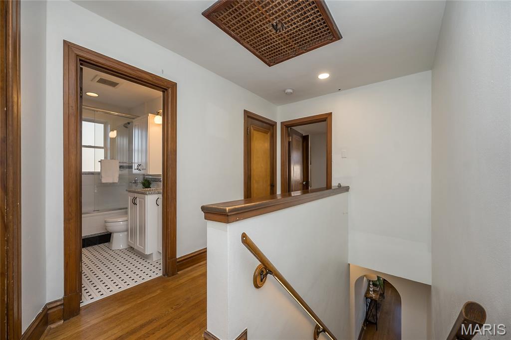 Davis Place - Residential