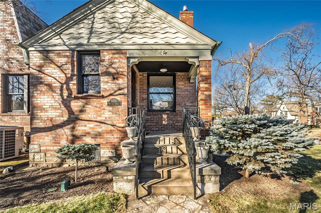 Davis Place - Residential