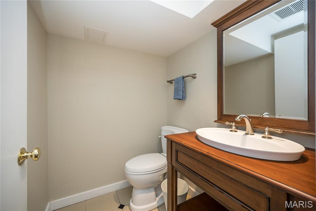 Davis Place - Residential