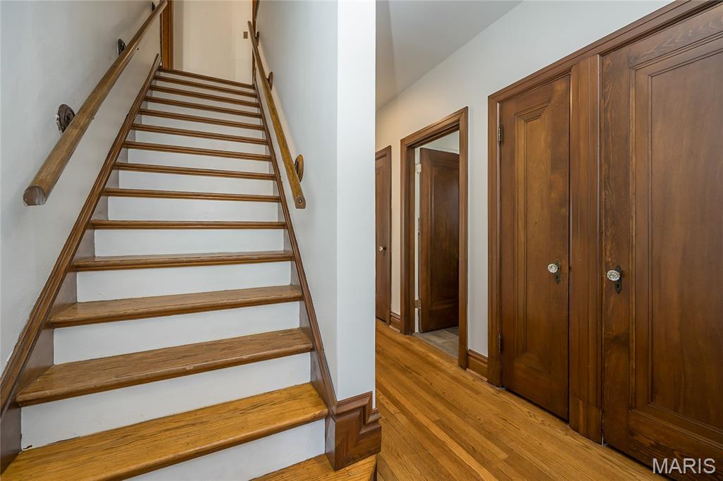 Davis Place - Residential