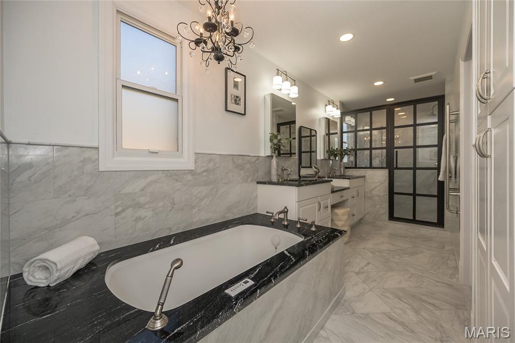 Davis Place - Residential