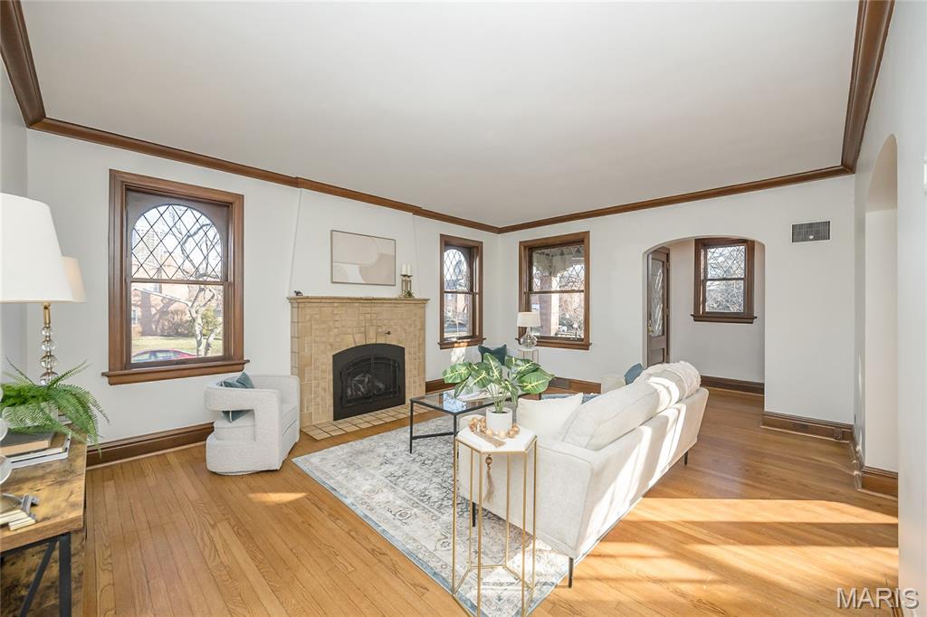 Davis Place - Residential