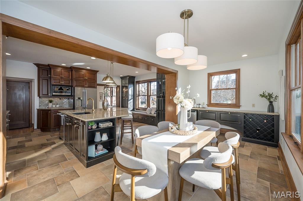 Davis Place - Residential