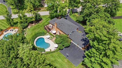Tiny photo for 245 Litcheford Court, Creve Coeur, MO 63141 (MLS # 26048181)