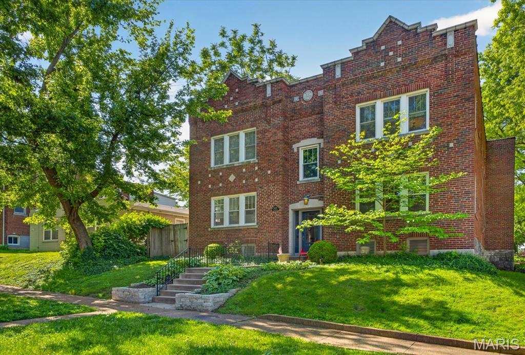 Cornerstone Condo - Residential