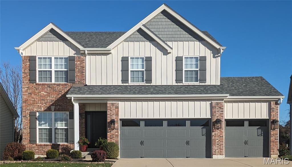 Photo of 153 Berry Manor Circle, St Peters, MO 63376 (MLS # 26024121)