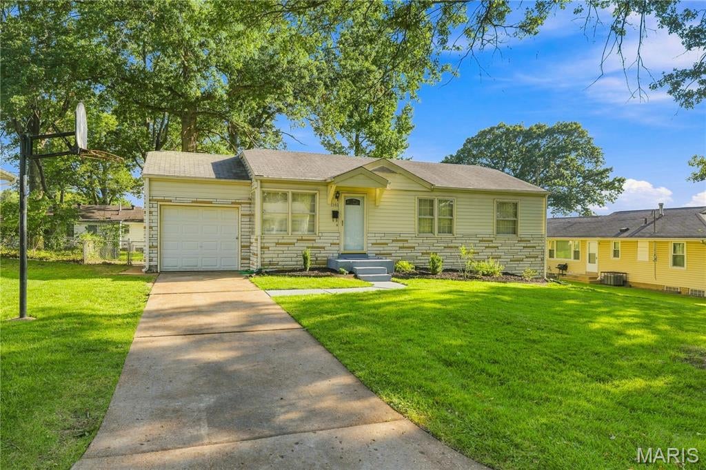 1540 Fathom Drive