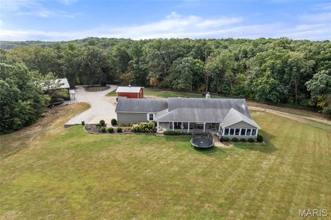 Photo of 99 N Chantilly Road, Winfield, MO 63389 (MLS # 26057818)
