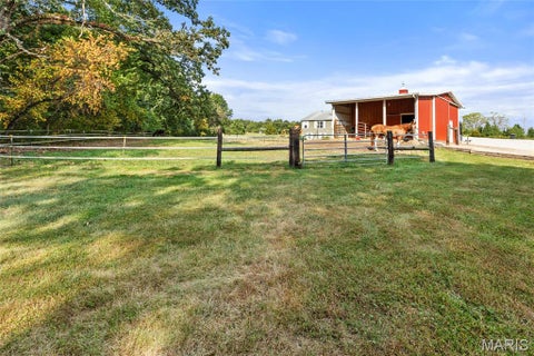 Tiny photo for 99 N Chantilly Road, Winfield, MO 63389 (MLS # 26057818)