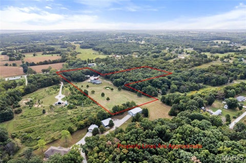 Tiny photo for 99 N Chantilly Road, Winfield, MO 63389 (MLS # 26057818)
