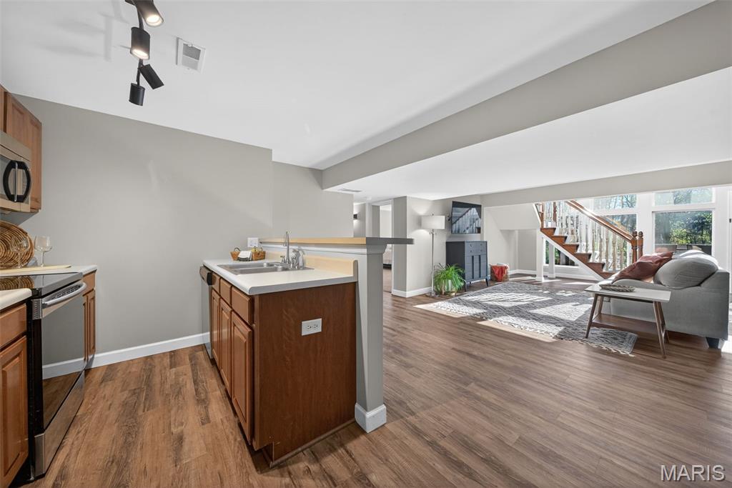 West Hampton Woods #2 - Residential