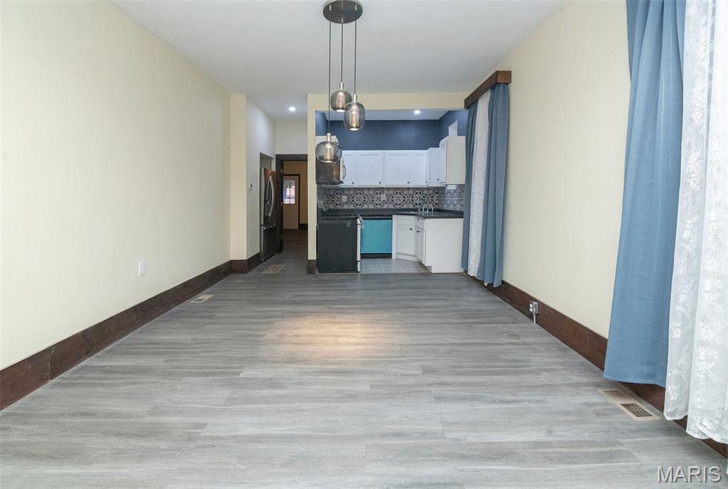 St Louis Commons Add - Residential Income