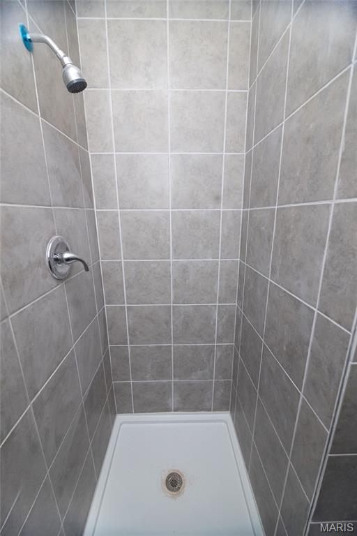 St Louis Commons Add - Residential Income