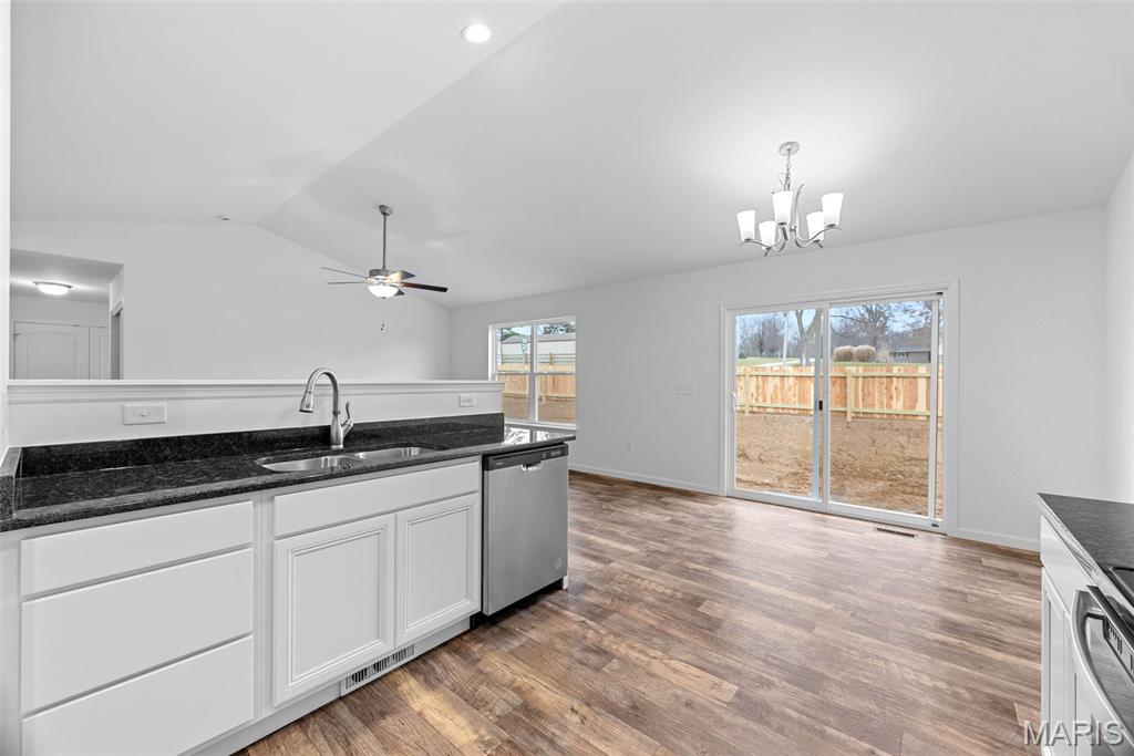 906 Gimli Ln.