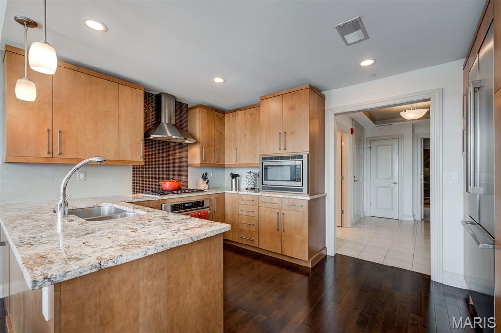 Private Residences at the Chase - Residential