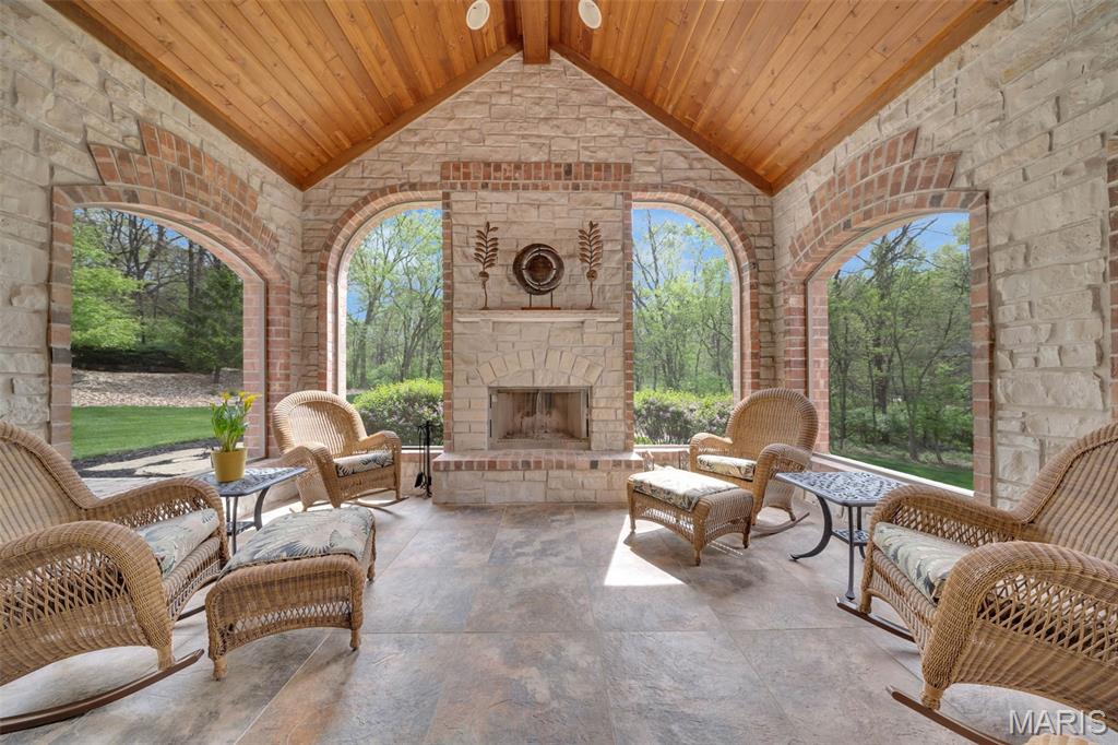 Stonecastle - Residential