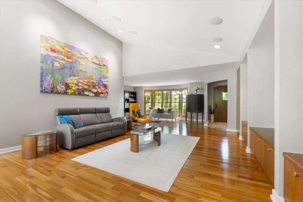 Hoene Spgs - Residential