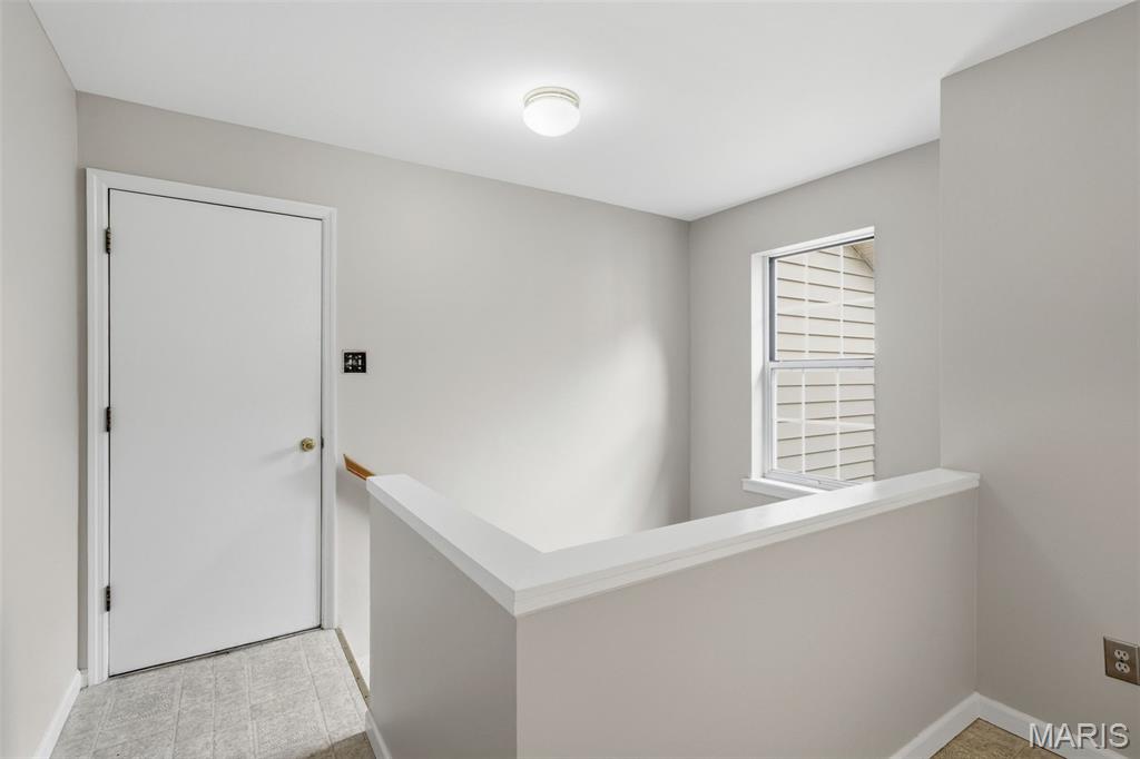 Country Club Greens Twnhms - Residential