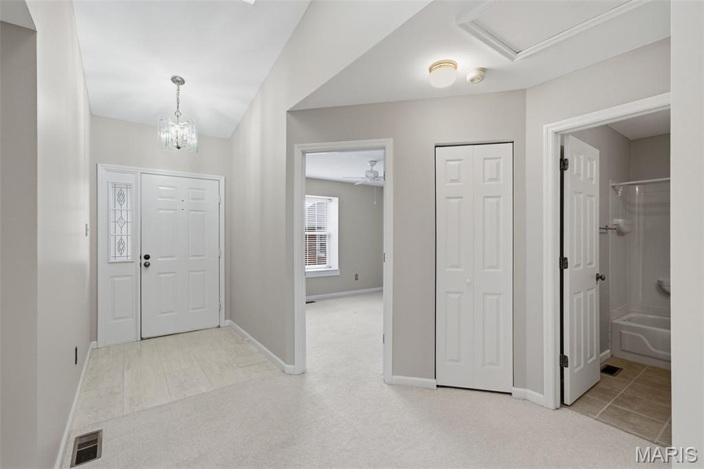 Country Club Greens Twnhms - Residential