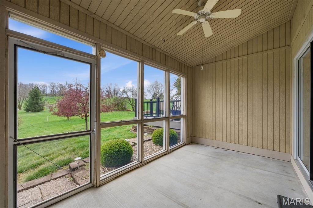 Country Club Greens Twnhms - Residential