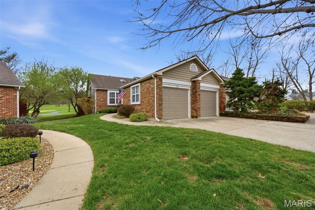 Photo of 13 Kemper Court #13, Lake Saint Louis, MO 63367 (MLS # 26019562)