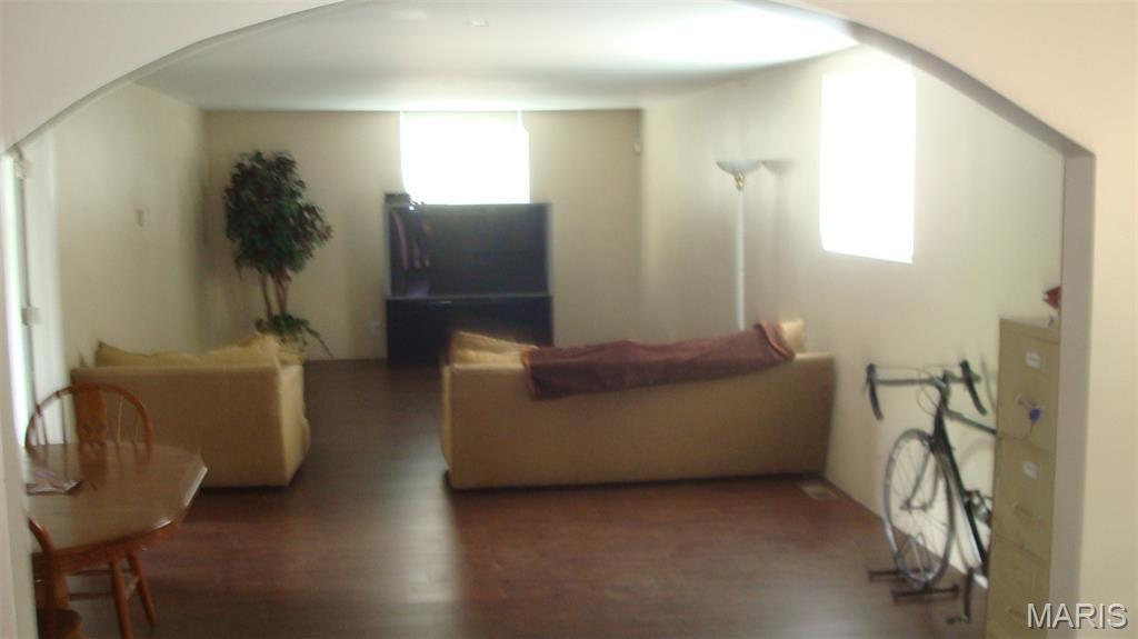 Pennsylvania Park 1 - Commercial Sale
