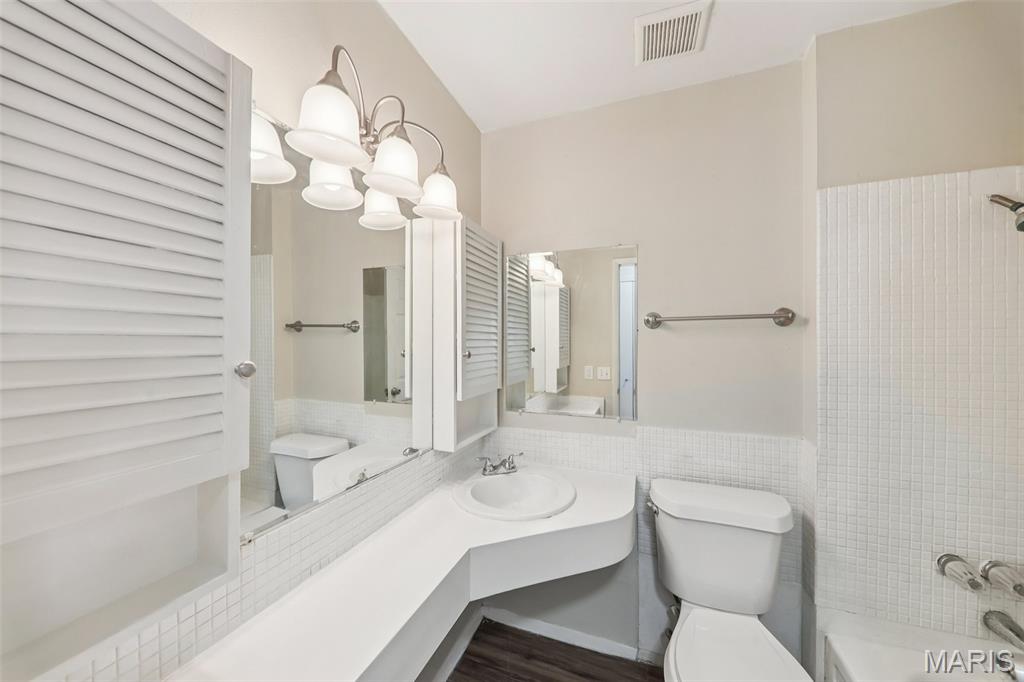 Seven Hills 2 - Residential