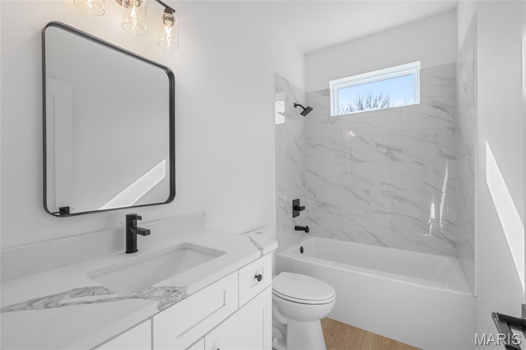 Echo Lake - Residential