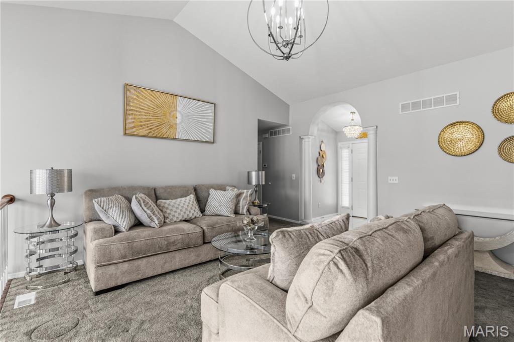 Jamestowne 8 - Residential