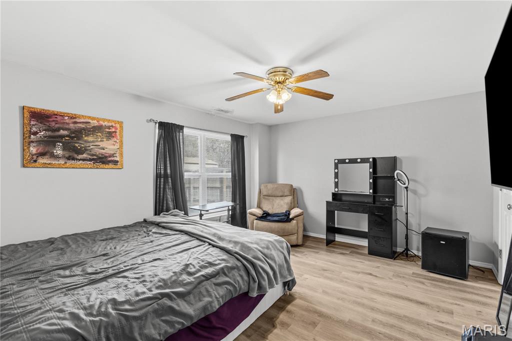 Jamestowne 8 - Residential