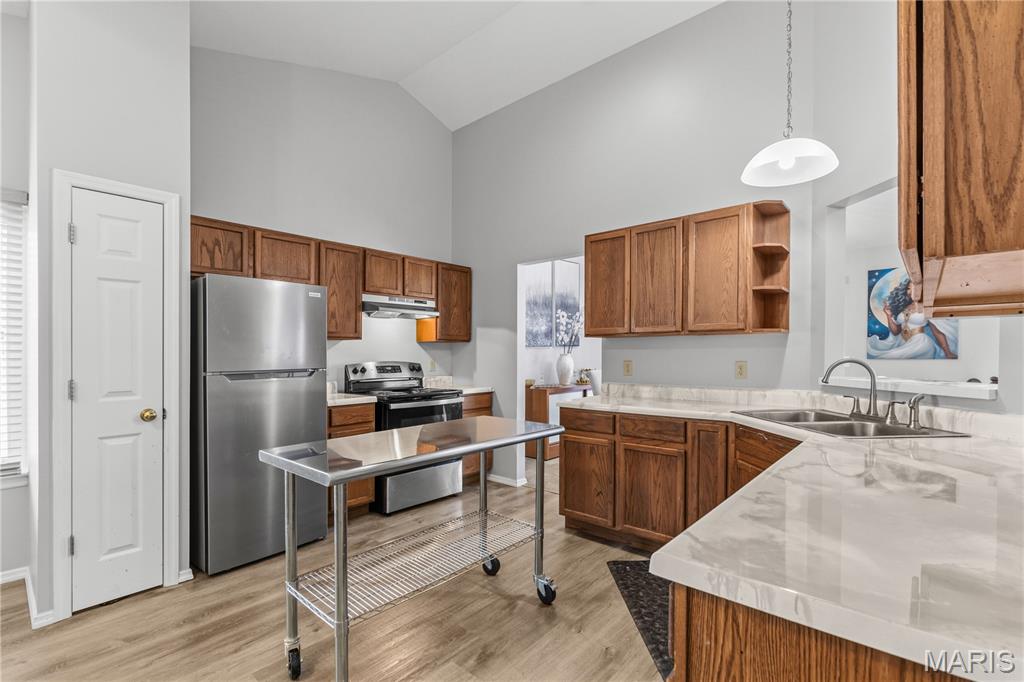 Jamestowne 8 - Residential