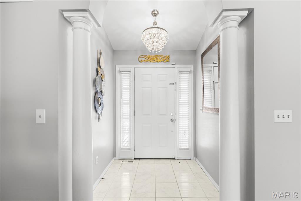 Jamestowne 8 - Residential