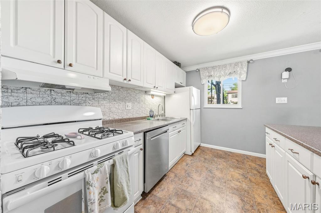 Brookside 3 - Residential