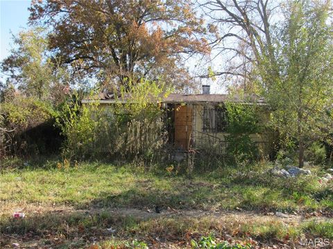 512 N 50th Street East St Louis IL 62205