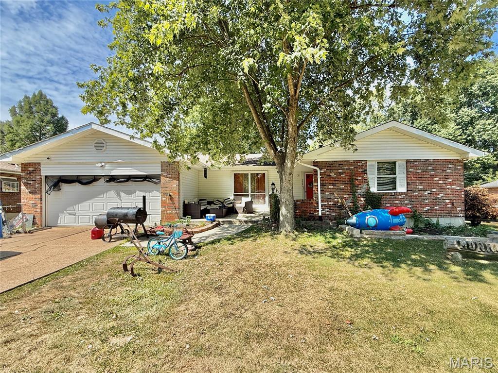 5823 Mayberry Drive