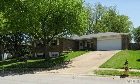 Tiny photo for 1604 Tamarack Drive, St Charles, MO 63301 (MLS # 26026738)