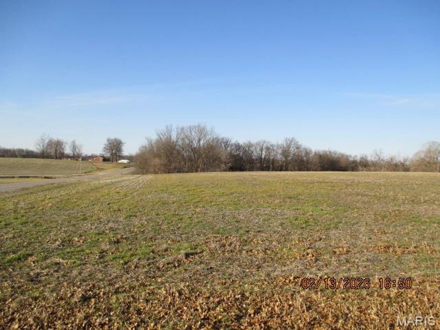 This is an exceptional opportunity for the serious crop farmer, whether you are looking to expand your current operation, or secure a stable land investment, this fertile property offers the performance, and location you need. Situated just off of Highway 61 in Northern Perry County, MO, this property is 94 acres m/l with roughly 78 acres m/l tillable, with access off of Highway 61, and Perry County Road 910. Whether you are looking to expand your current operation, or secure a stable land investment, this fertile property offers the performance, and location you need. Land is currently being farmed by a renter, and crop yield records are available upon request. Seller will be open to offering more or less acreage, and final sale price will be determined by survey, and will be sold at $8700.00/surveyed acre. Sellers will review all offers presented, and will make a their final decision on moving forward or not, on or before March 6, 2026. Sellers will respond to all offers submitted in a timely manner! Interest is very high in this property, and this is a great area to own property, so don't hesitate to get your offer in!