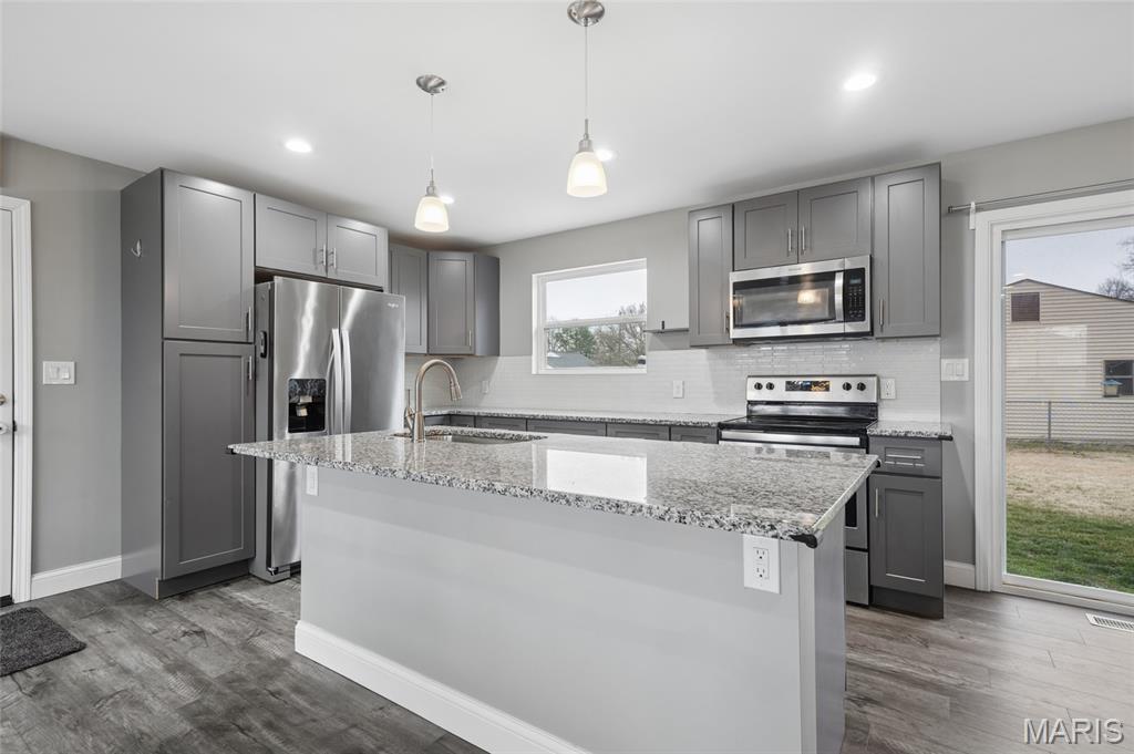 Riverside 1 - Residential