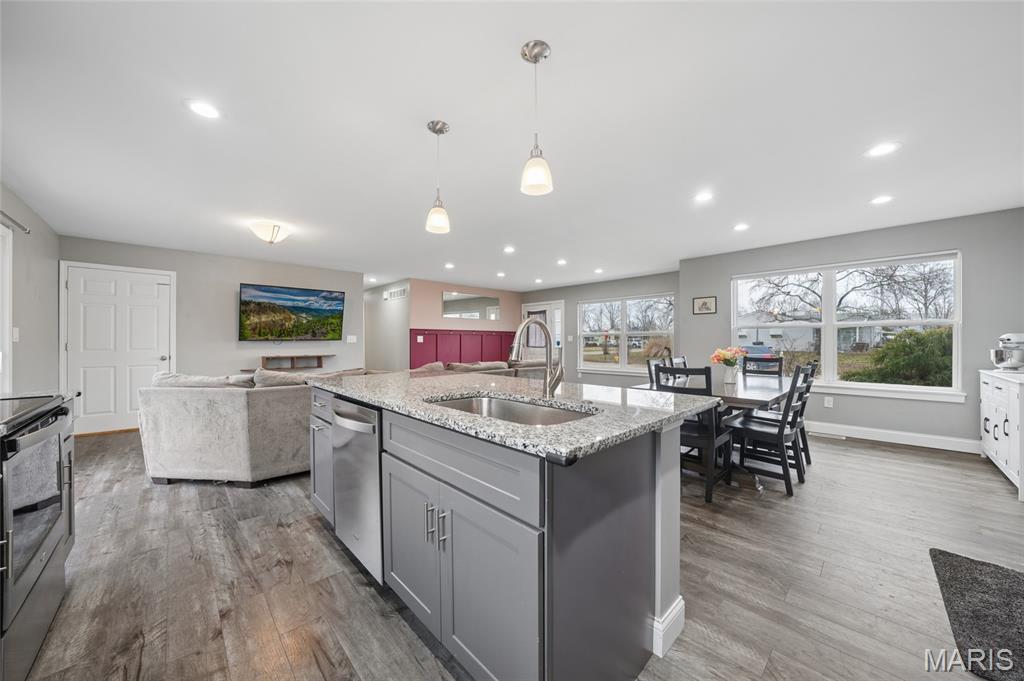 Riverside 1 - Residential