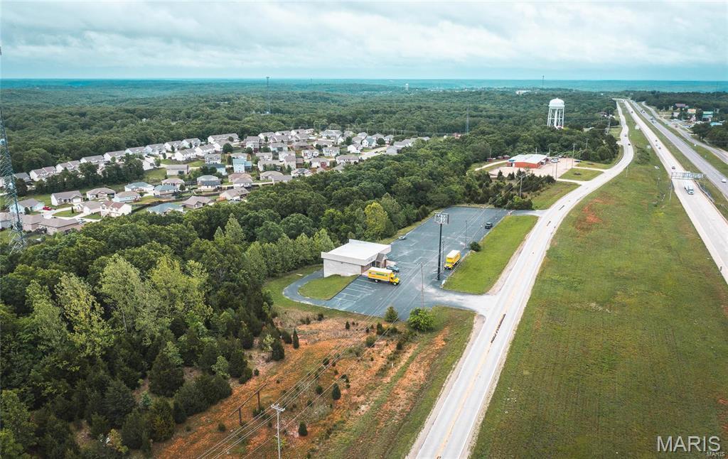 county - Commercial Sale